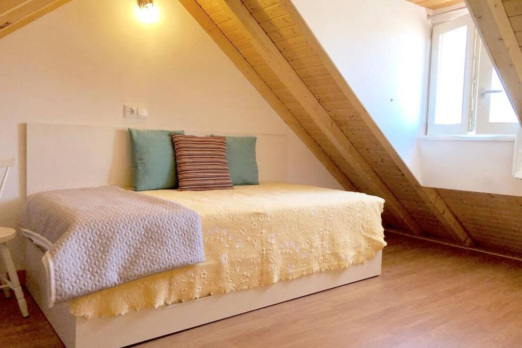 32 - Center Of Duplex Apartment, Barrio Alto Apartment