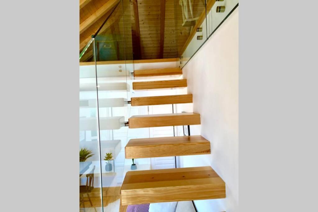 32 - Center Of Duplex Apartment, Barrio Alto Lisbon